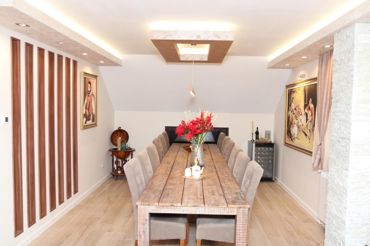 Holiday Home Cattaro Esterno foto