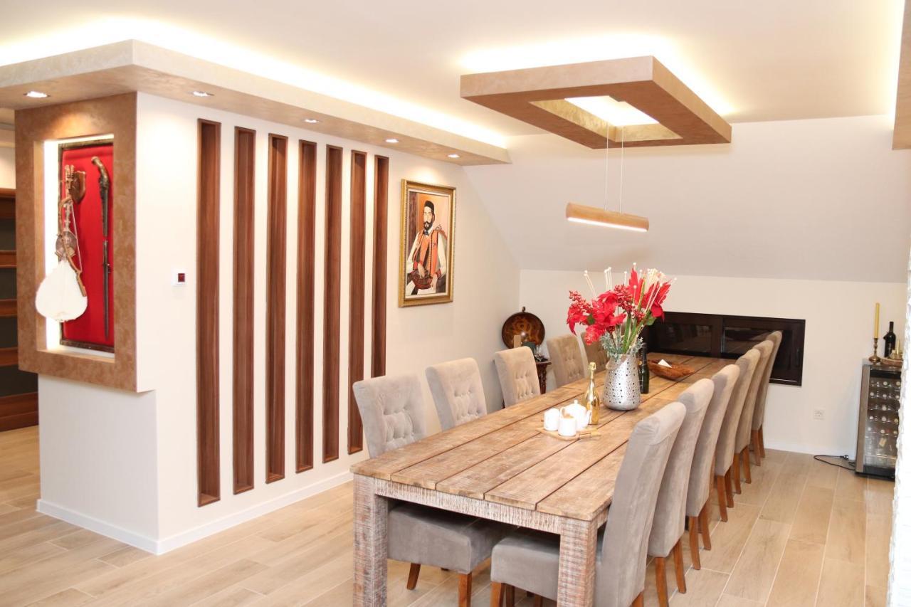 Holiday Home Cattaro Esterno foto